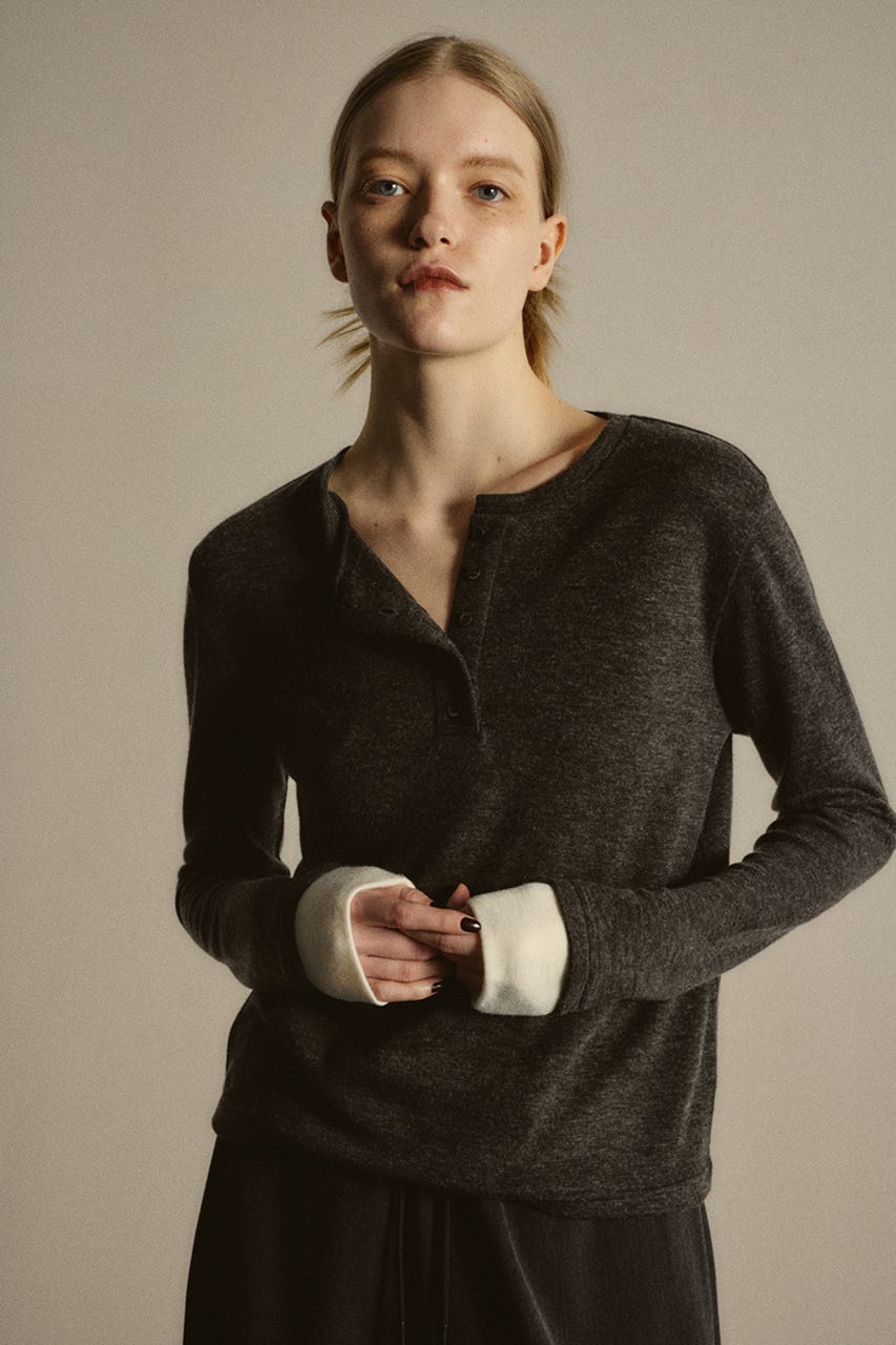 【26FW PRE ORDER】Essential henley cut tops C.GRY FREE