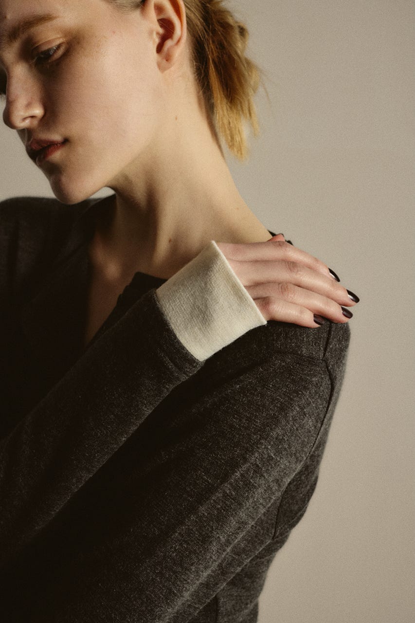 【26FW PRE ORDER】Essential henley cut tops C.GRY FREE