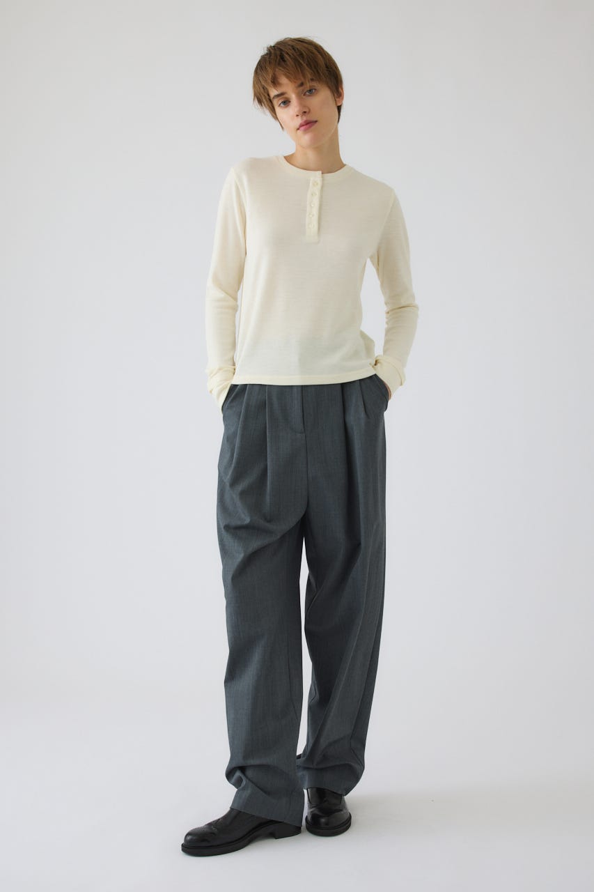 Essential henley cut tops WHT FREE