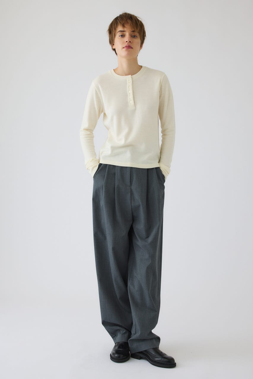 Essential henley cut tops WHT FREE