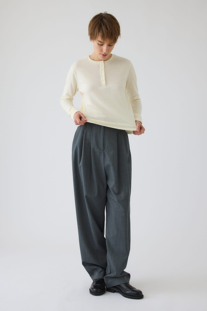 Essential henley cut tops WHT FREE