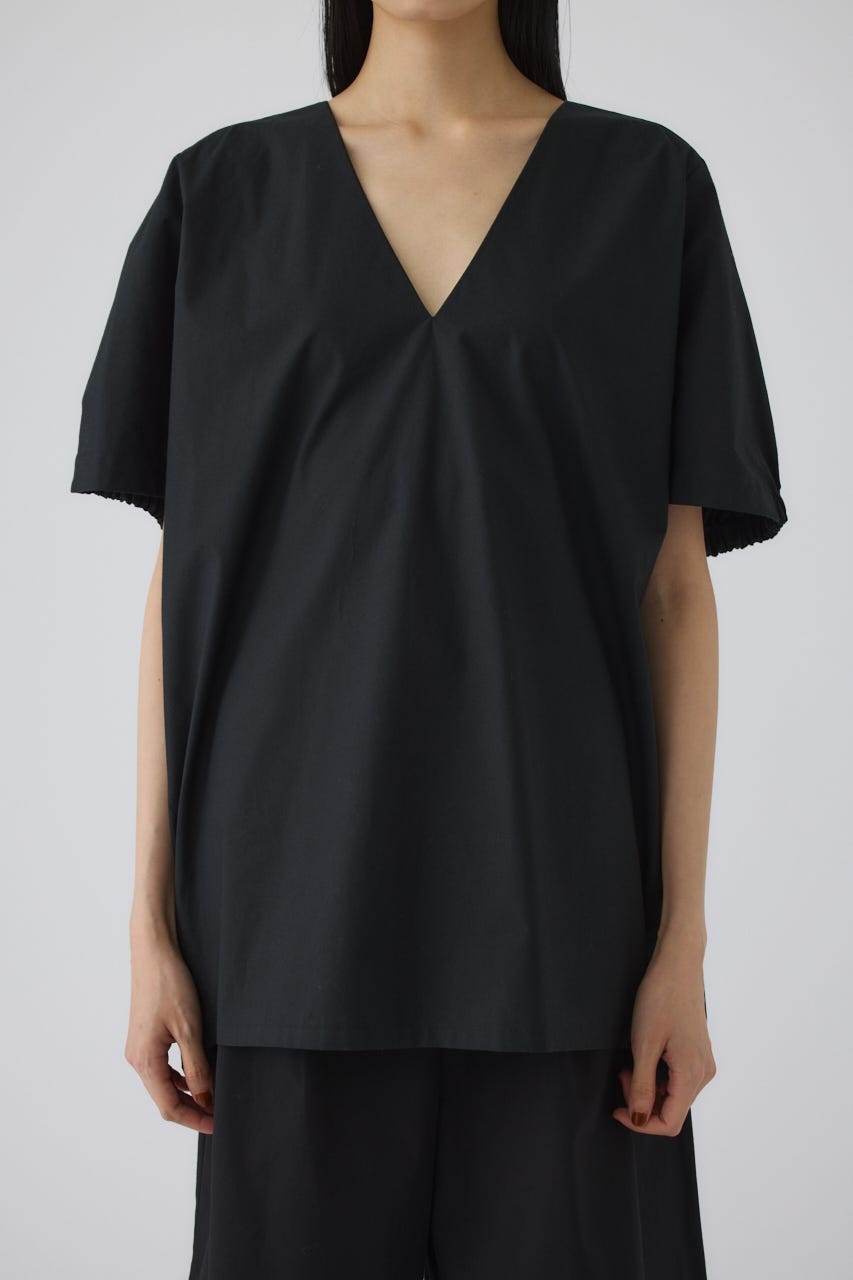 7/15- order start Gather sleeve v-neck PO BLK FREE
