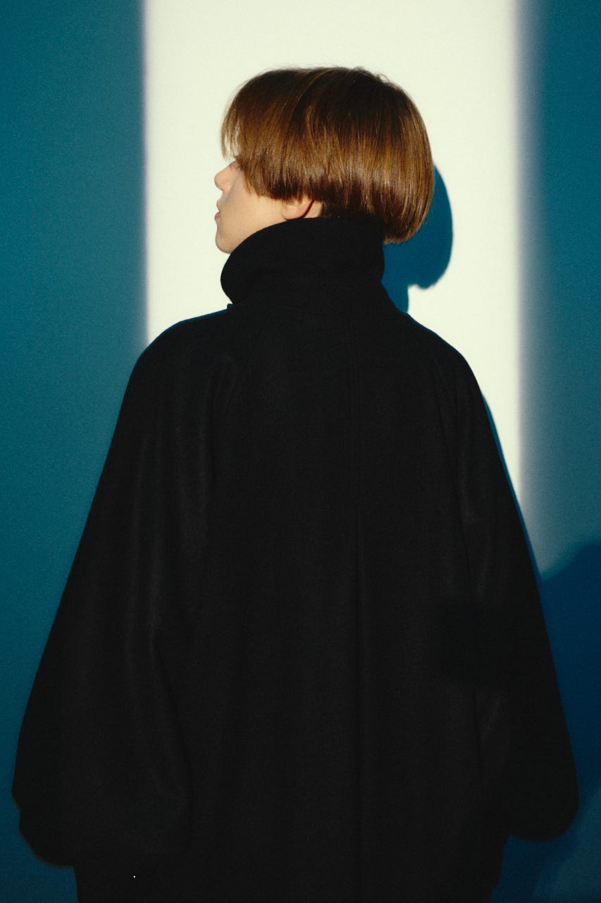 【26FW OUTER PRE ORDER】Round big sleeve CT BLK FREE