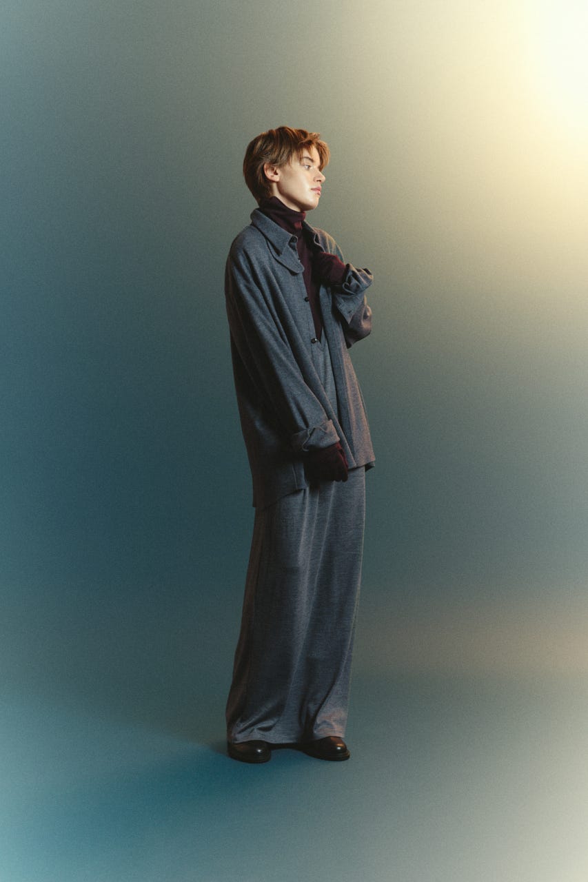 【TRANQUILITY】TQ Chin strap unisex SH GRY FREE