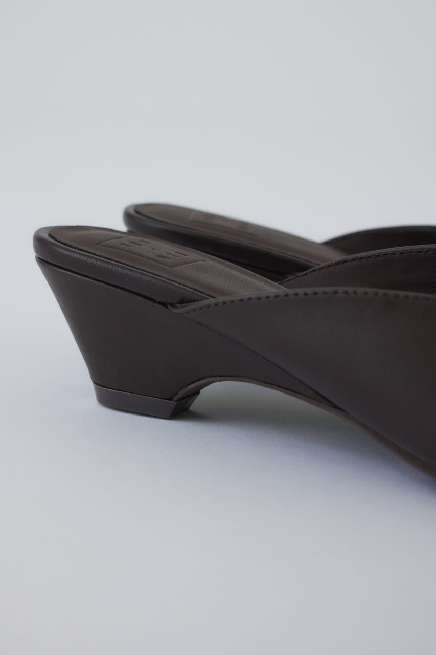 6/5- order start Pointed toe mule BRN 36