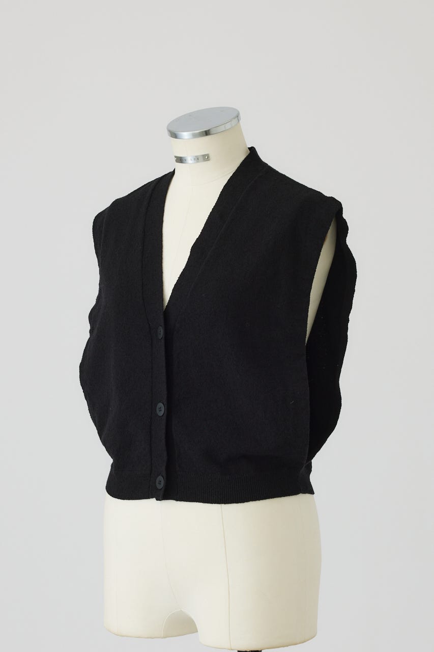 6/17- order start Compact knit vest BLK FREE