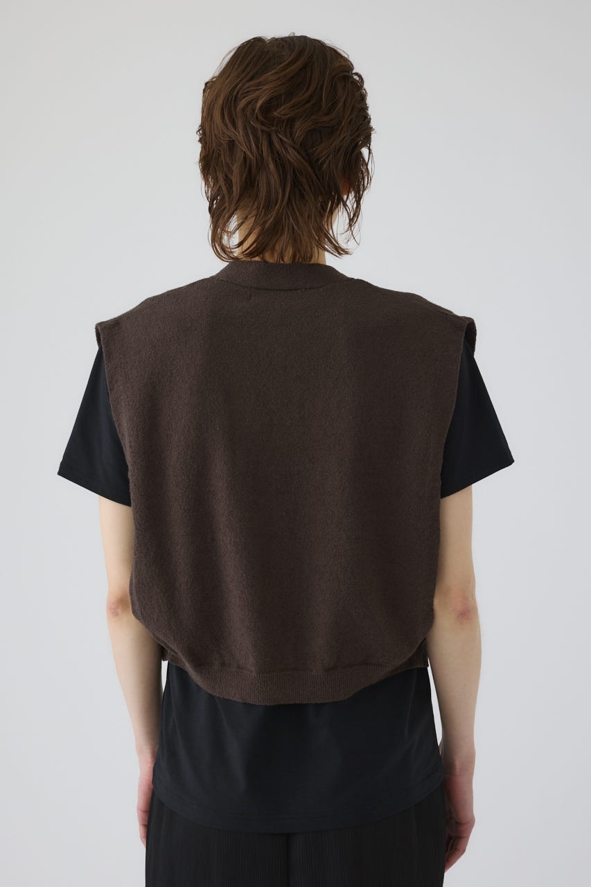 6/17- order start Compact knit vest BRN FREE