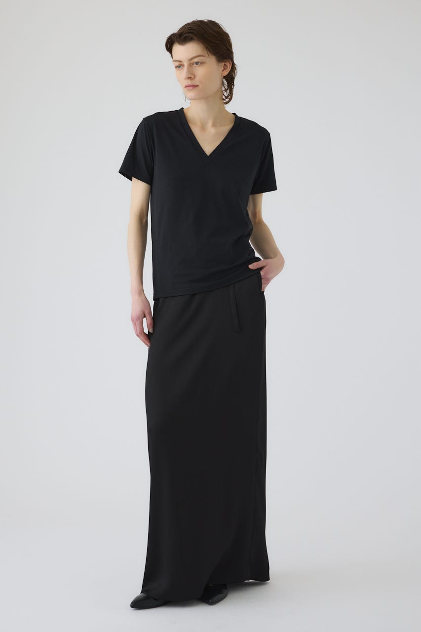 6/17- order start Smooth texture v-neck tee BLK FREE