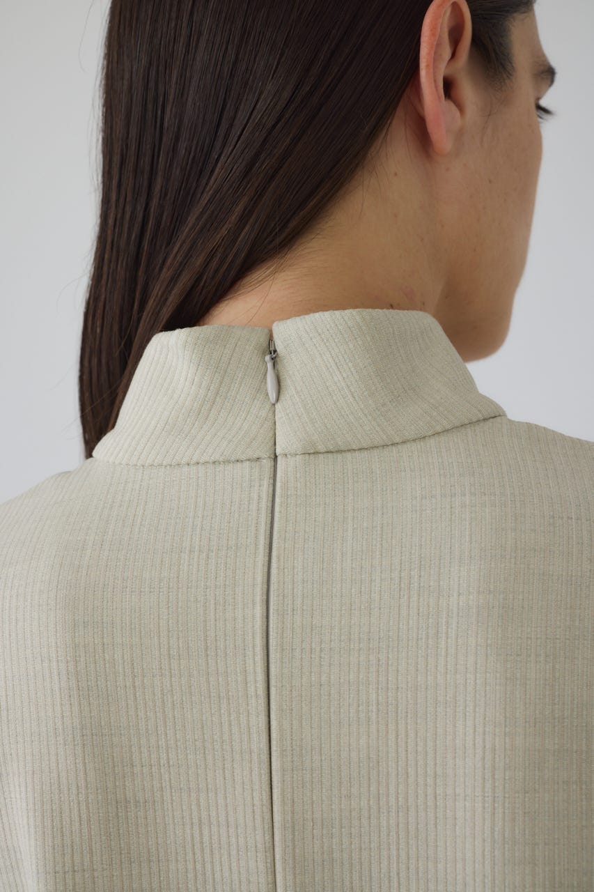 12/17- order start Dobby stripe flap pullover L/BEG FREE