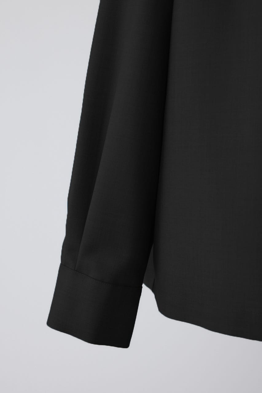 12/17- order start High collar classic blouse BLK FREE