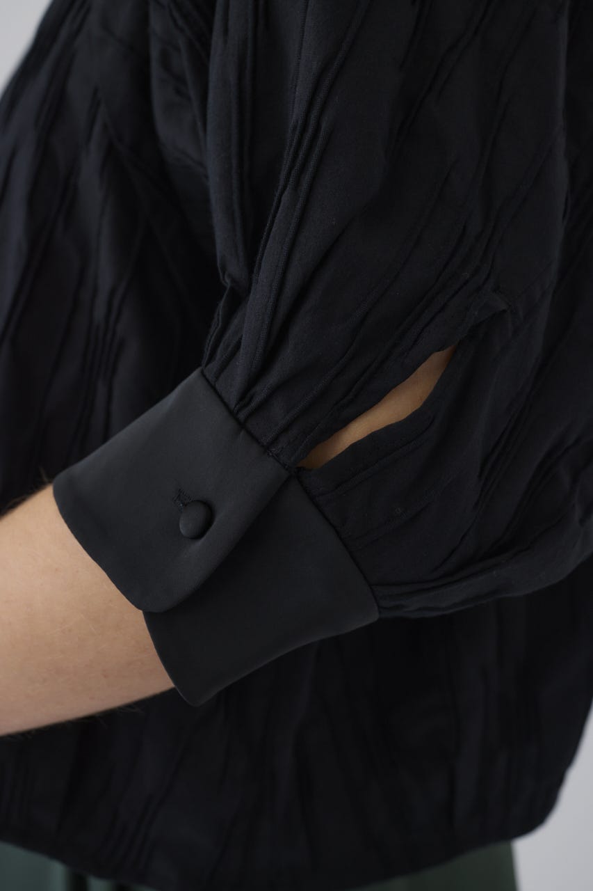 3/4 order start Tuck pleats raglan blouse BLK FREE