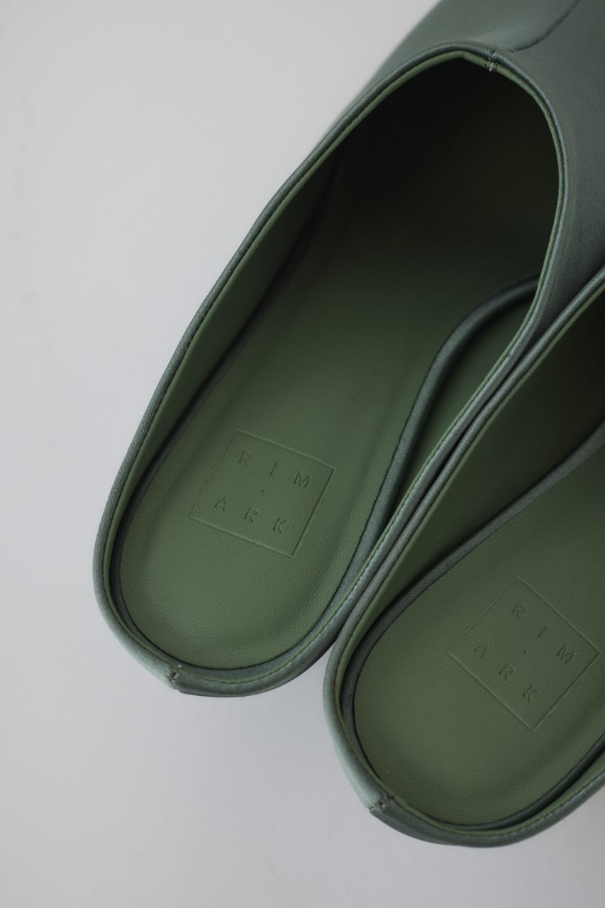 1/1- order start Pointed satin mule L/KHA 38