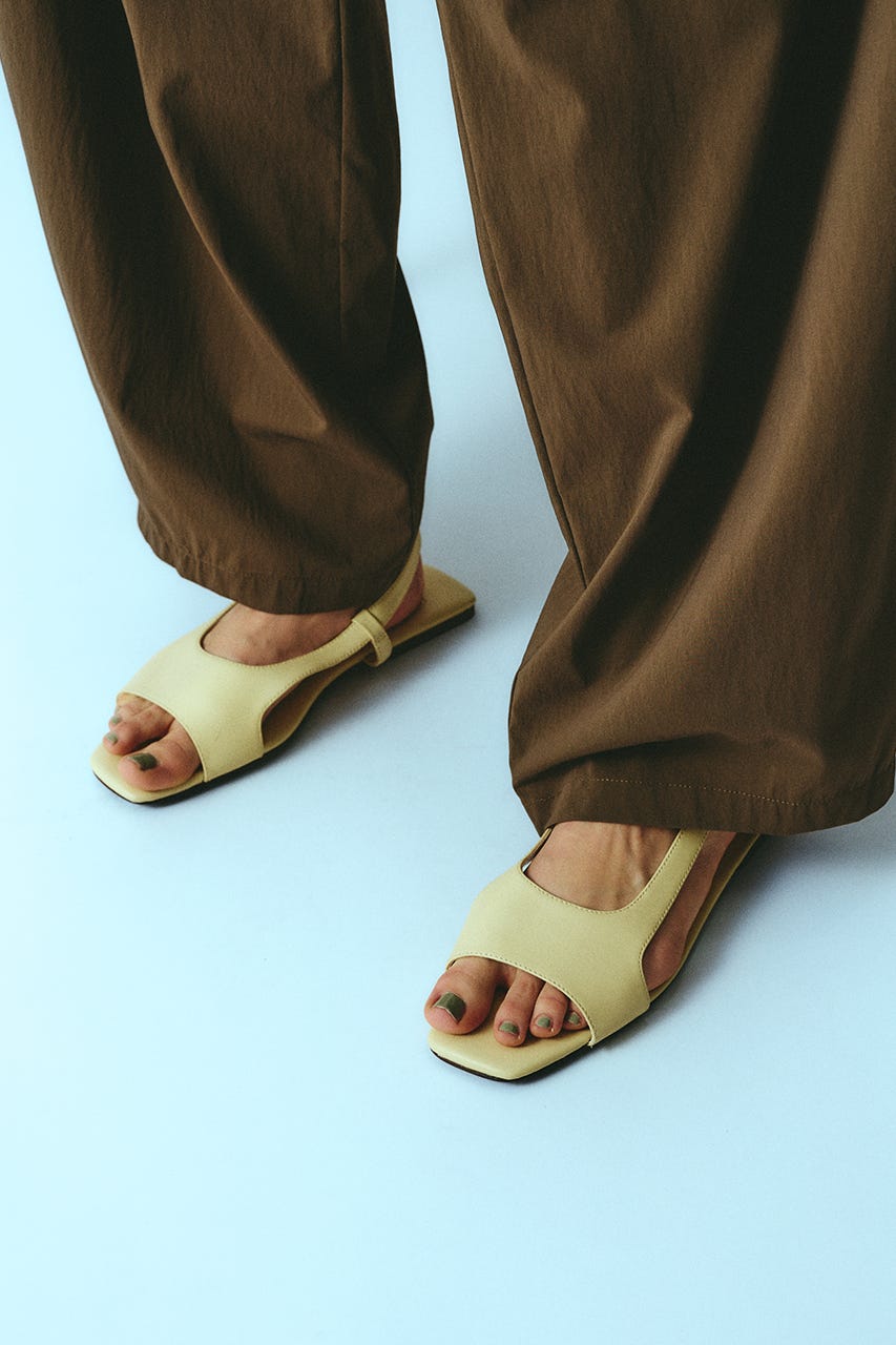 4/15- order start Minimal leather sandal L/YEL 36