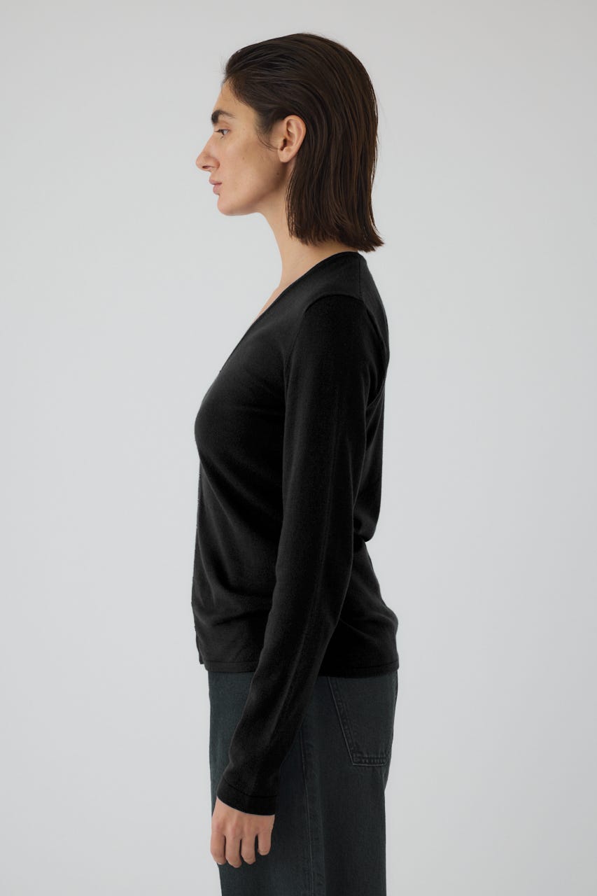 1/1- order start Many hook V neck tops BLK FREE