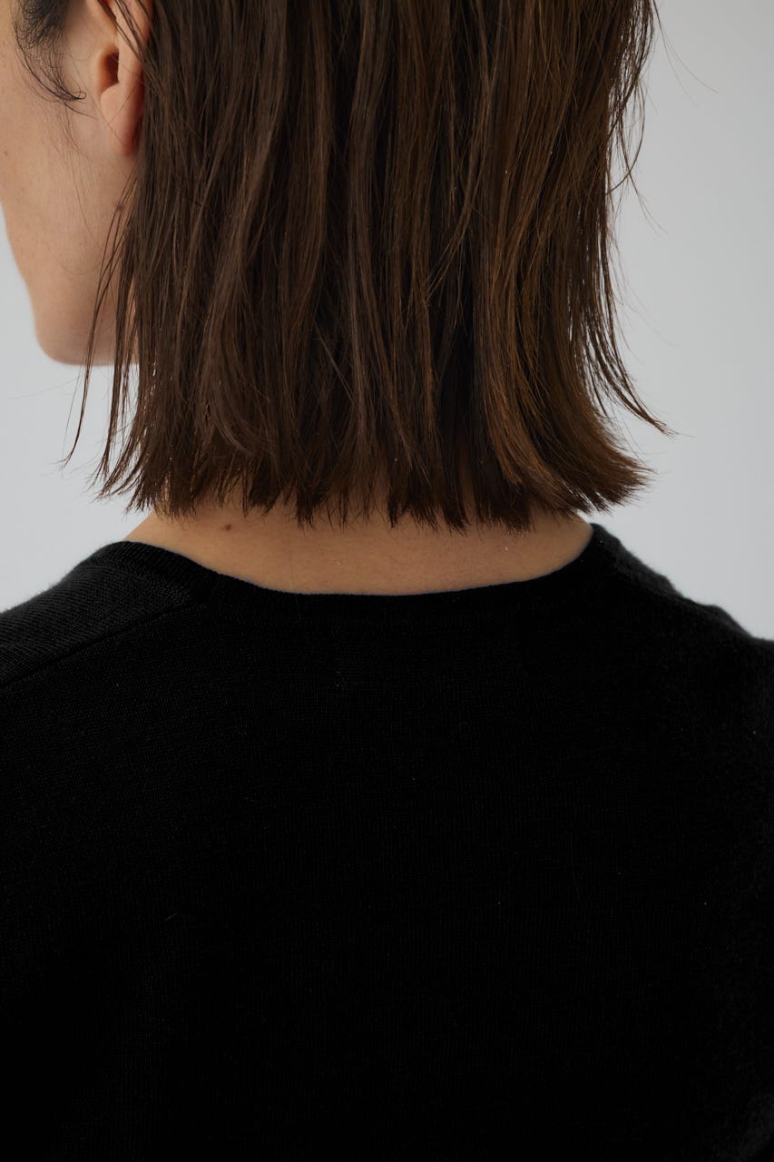 1/1- order start Many hook V neck tops BLK FREE