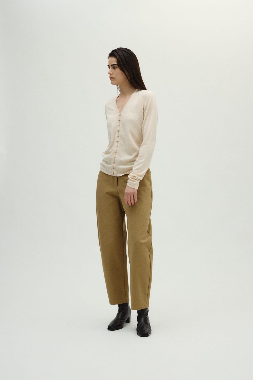 1/1- order start Many hook V neck tops L/BEG FREE