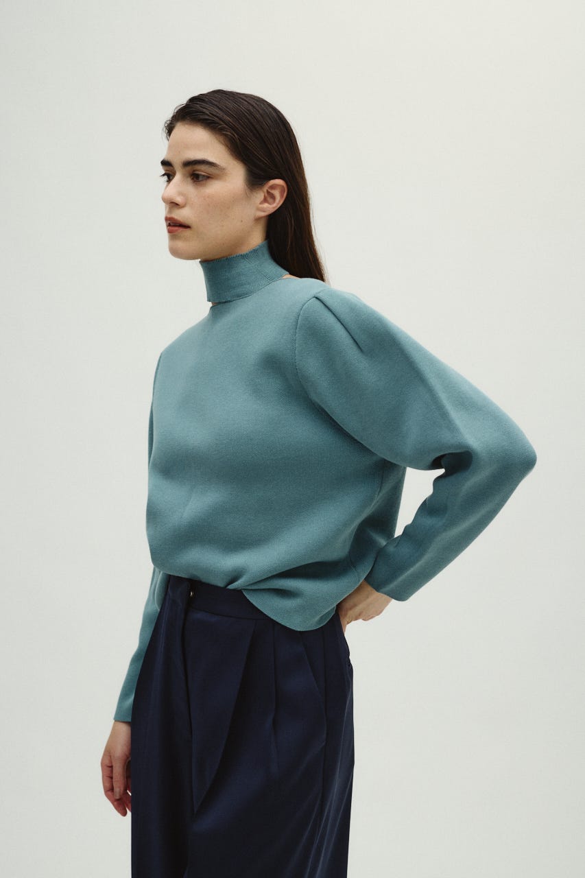 12/17- order start Neck parts knit tops BLU FREE