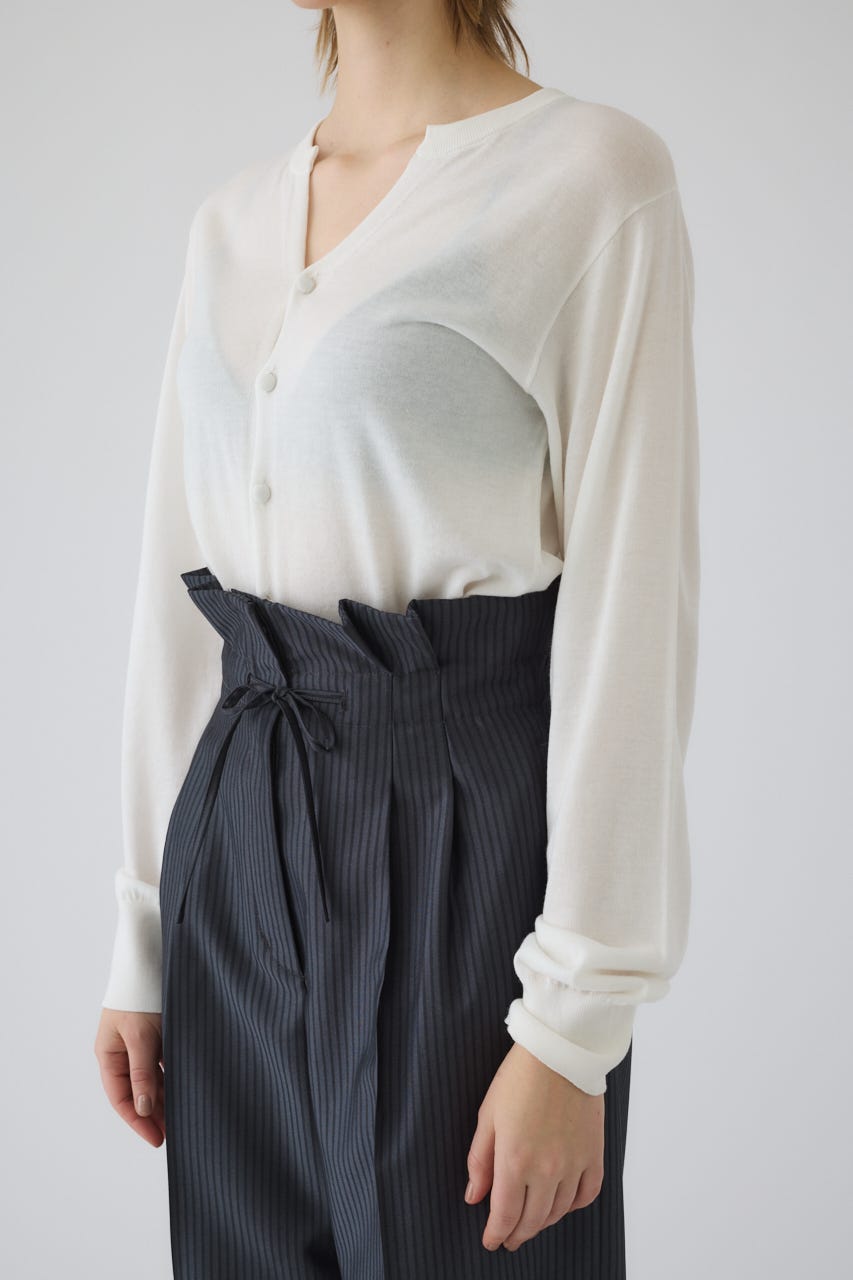 Comfortable compact C/D WHT FREE