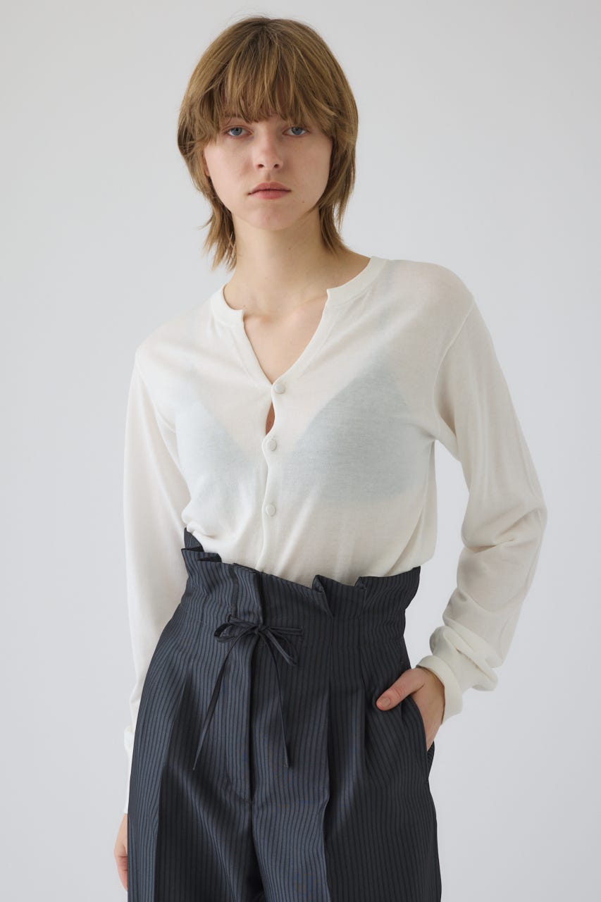 Comfortable compact C/D WHT FREE