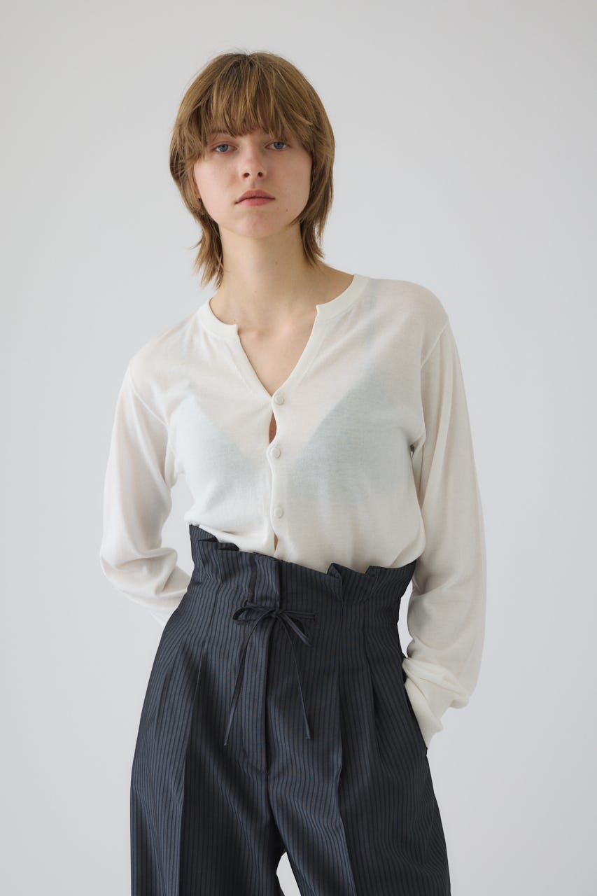 Comfortable compact C/D WHT FREE