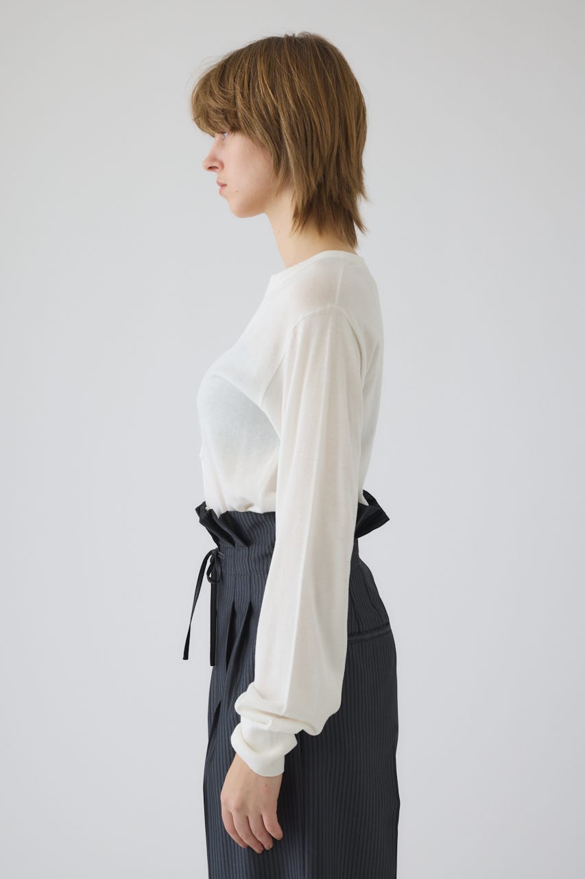 Comfortable compact C/D WHT FREE