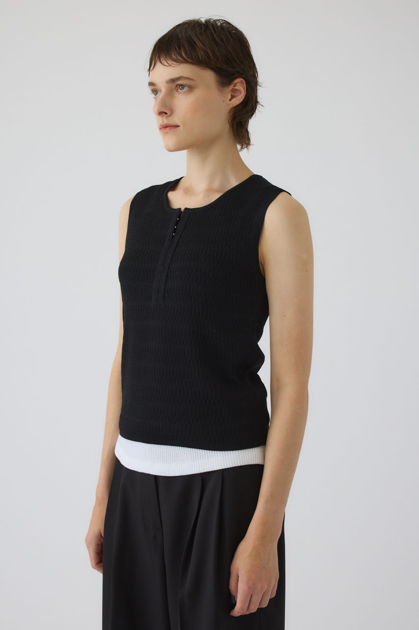 Round neck hook tank BLK FREE