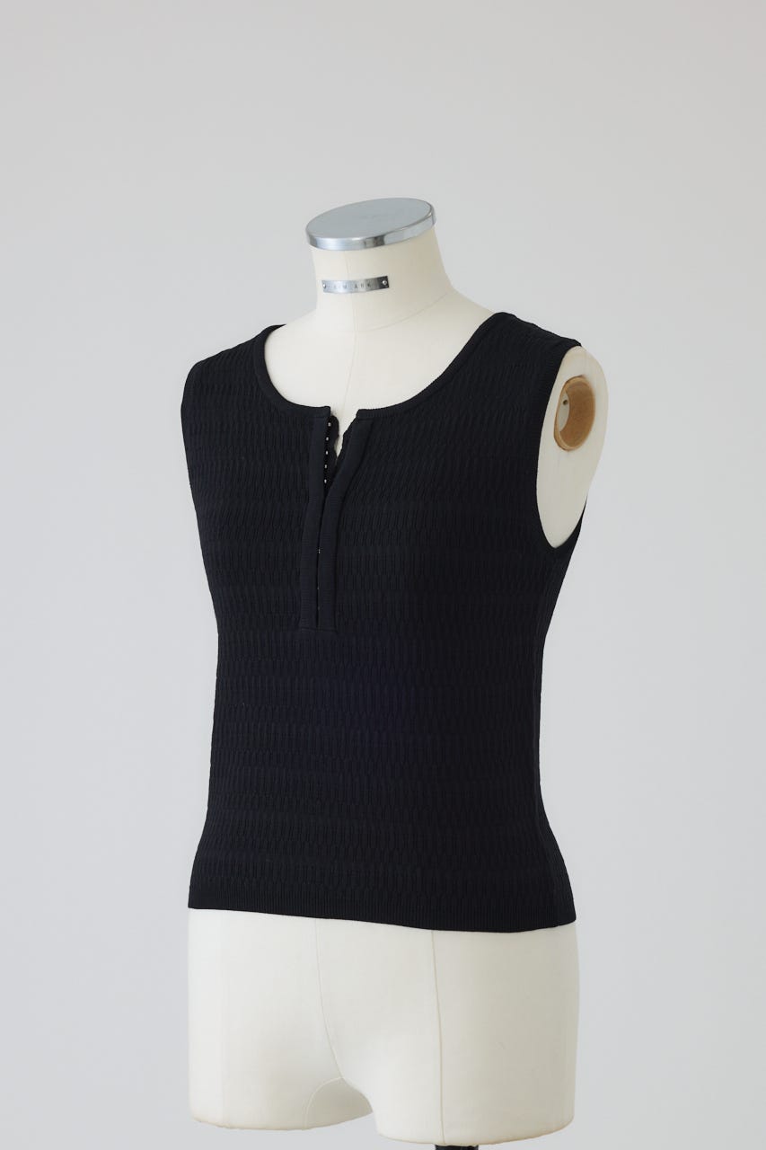 Round neck hook tank BLK FREE