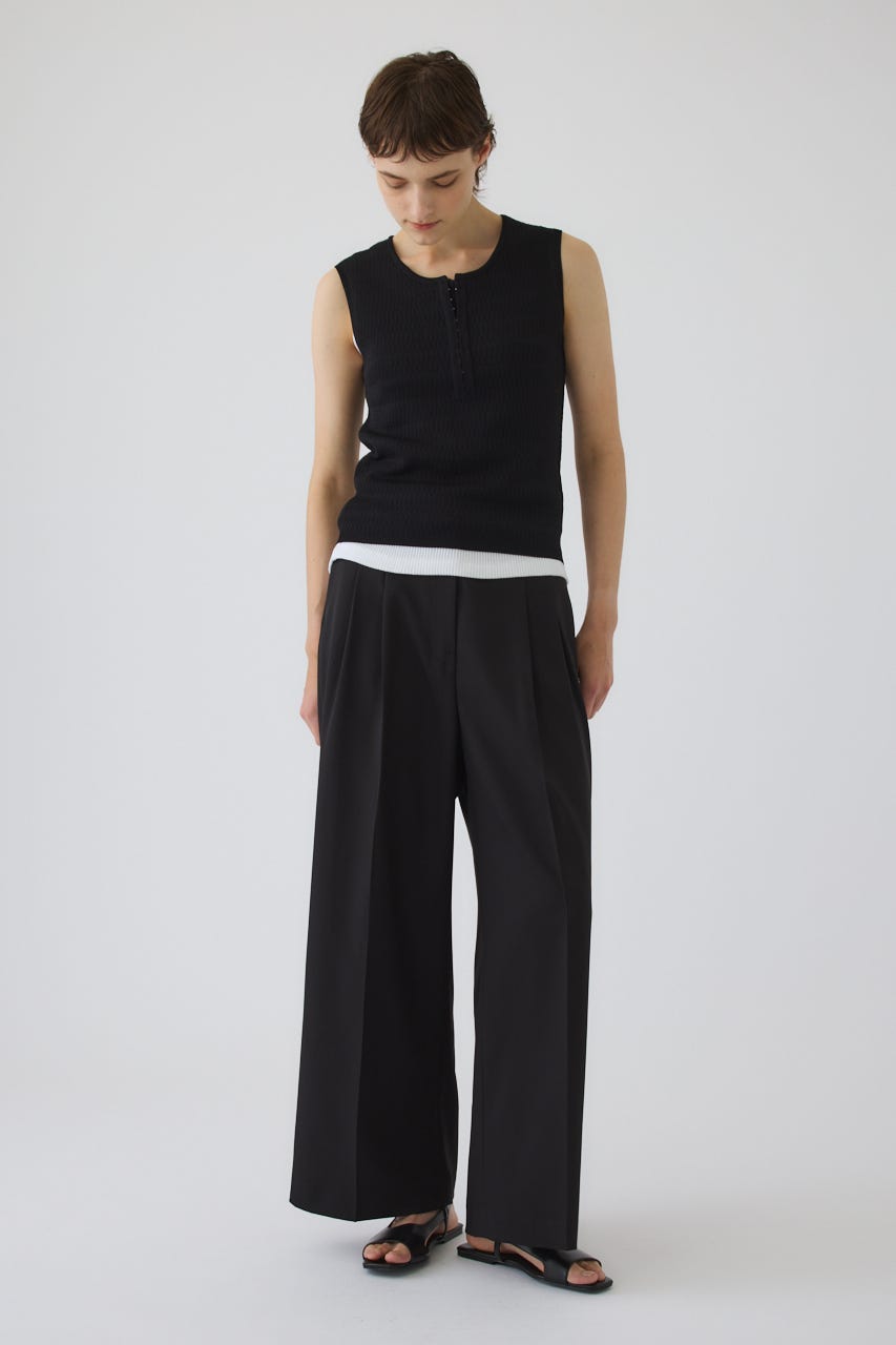Round neck hook tank BLK FREE