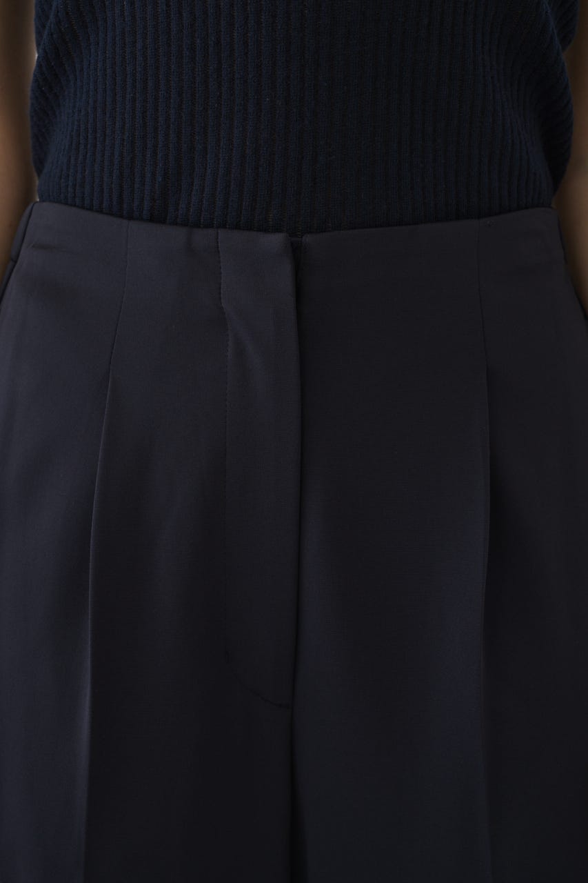 4/15- order start Relaxed straight PT NVY 38