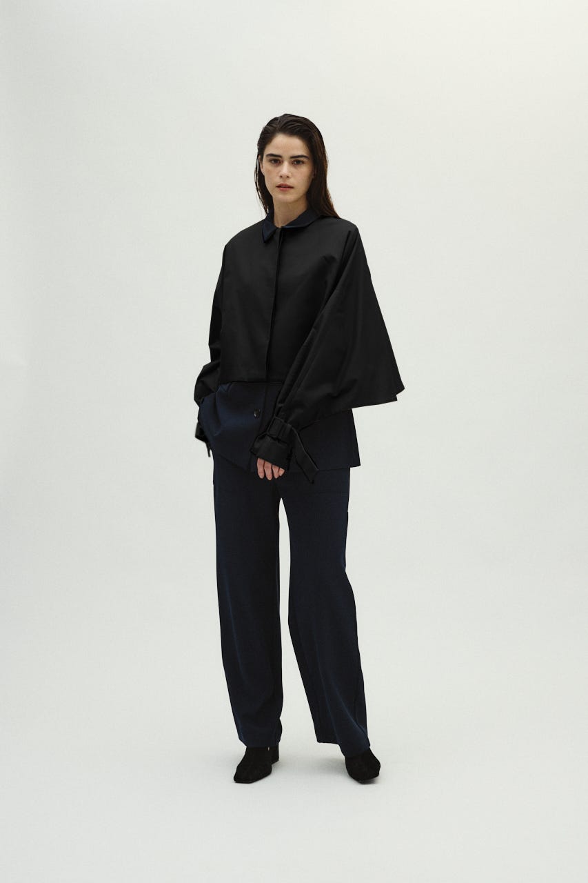 2/4- order start Back tuck short JK BLK FREE