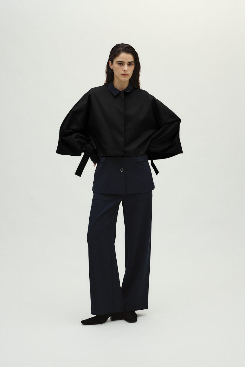 2/4- order start Back tuck short JK BLK FREE