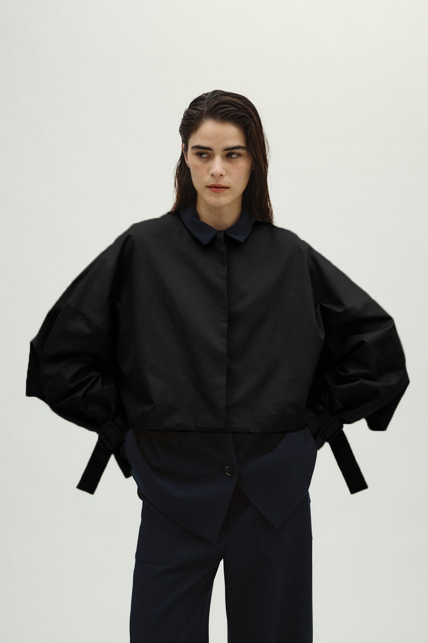 2/4- order start Back tuck short JK BLK FREE