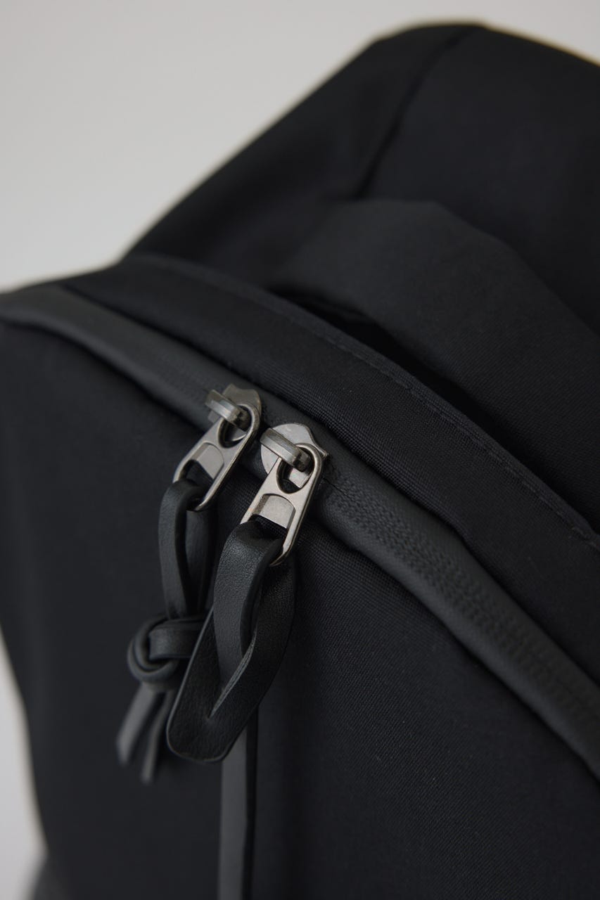 2/4- order start The city backpack BLK FREE