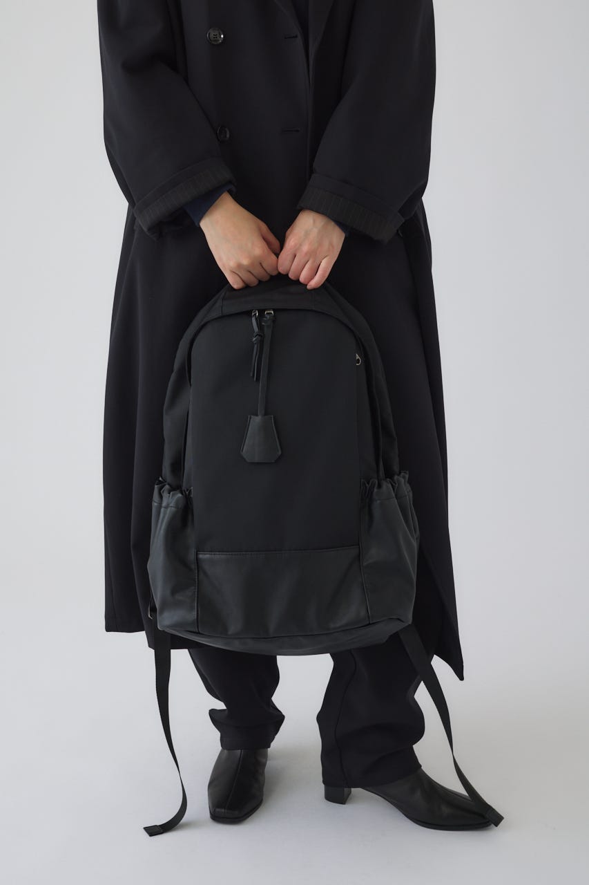 2/4- order start The city backpack BLK FREE