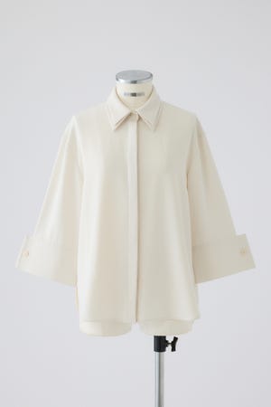 2/4- order start W-collar classical blouse