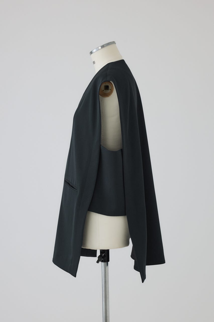 2/4- order start Sharp neck cape NVY FREE