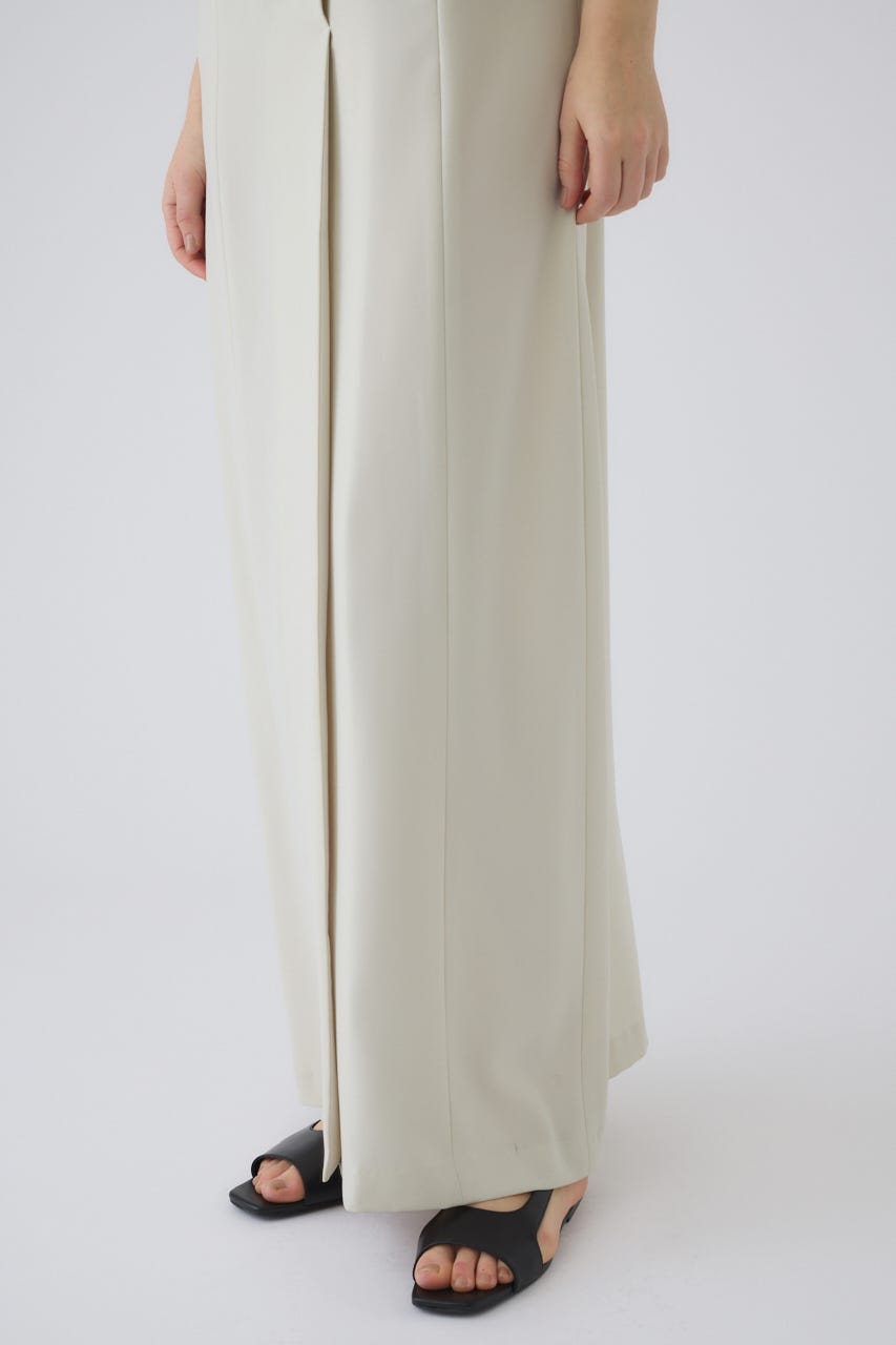 5/1- order start Halter neck tailored dress L/BEG 36