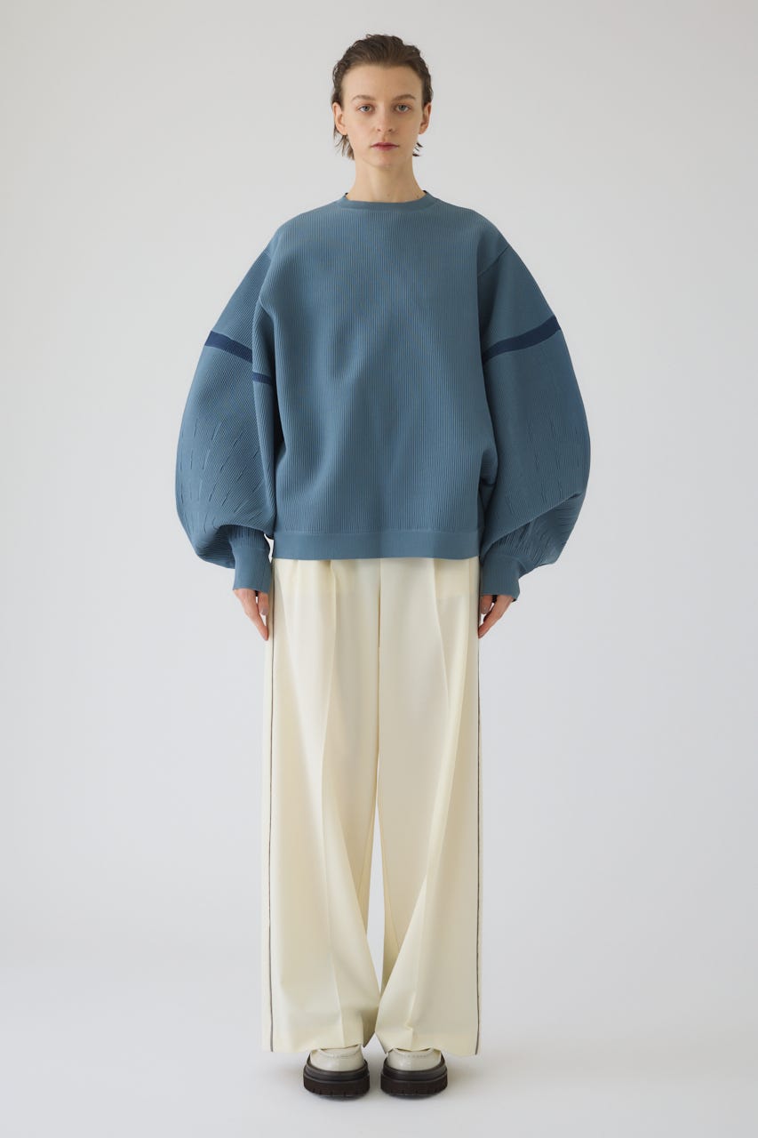 2/4- order start Volume sleeve design knit tops BLU FREE