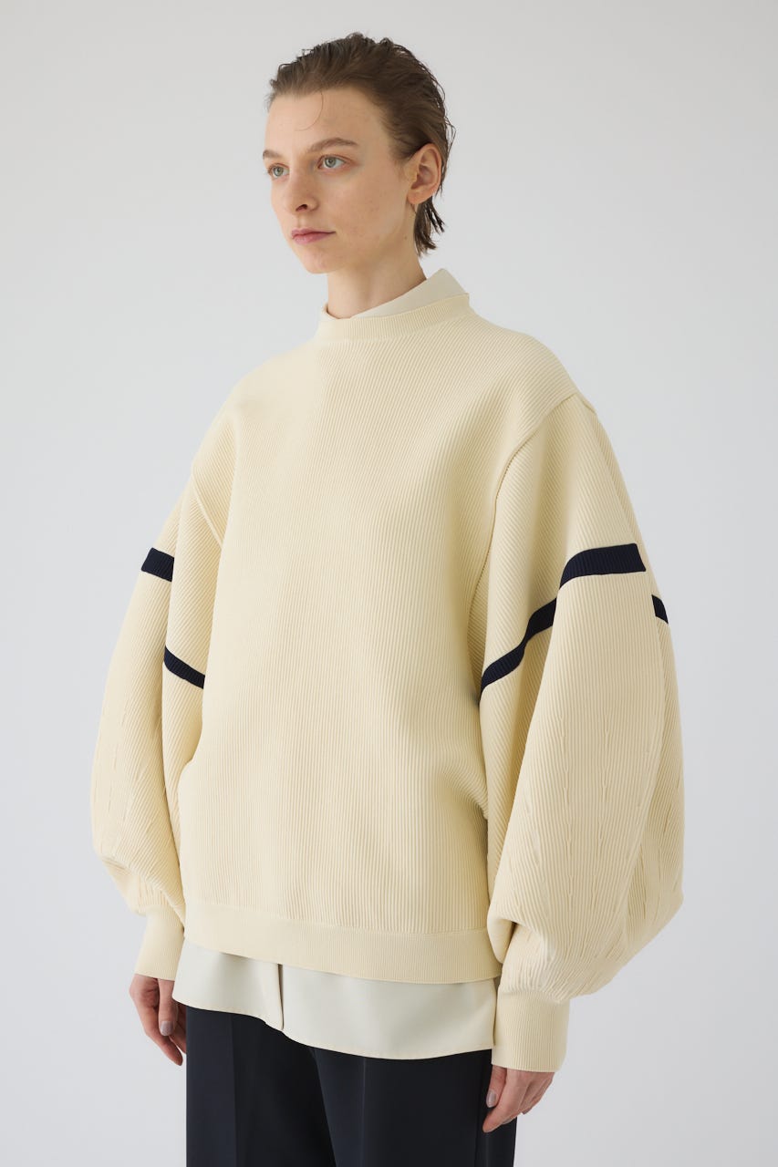 2/4- order start Volume sleeve design knit tops O/WHT FREE