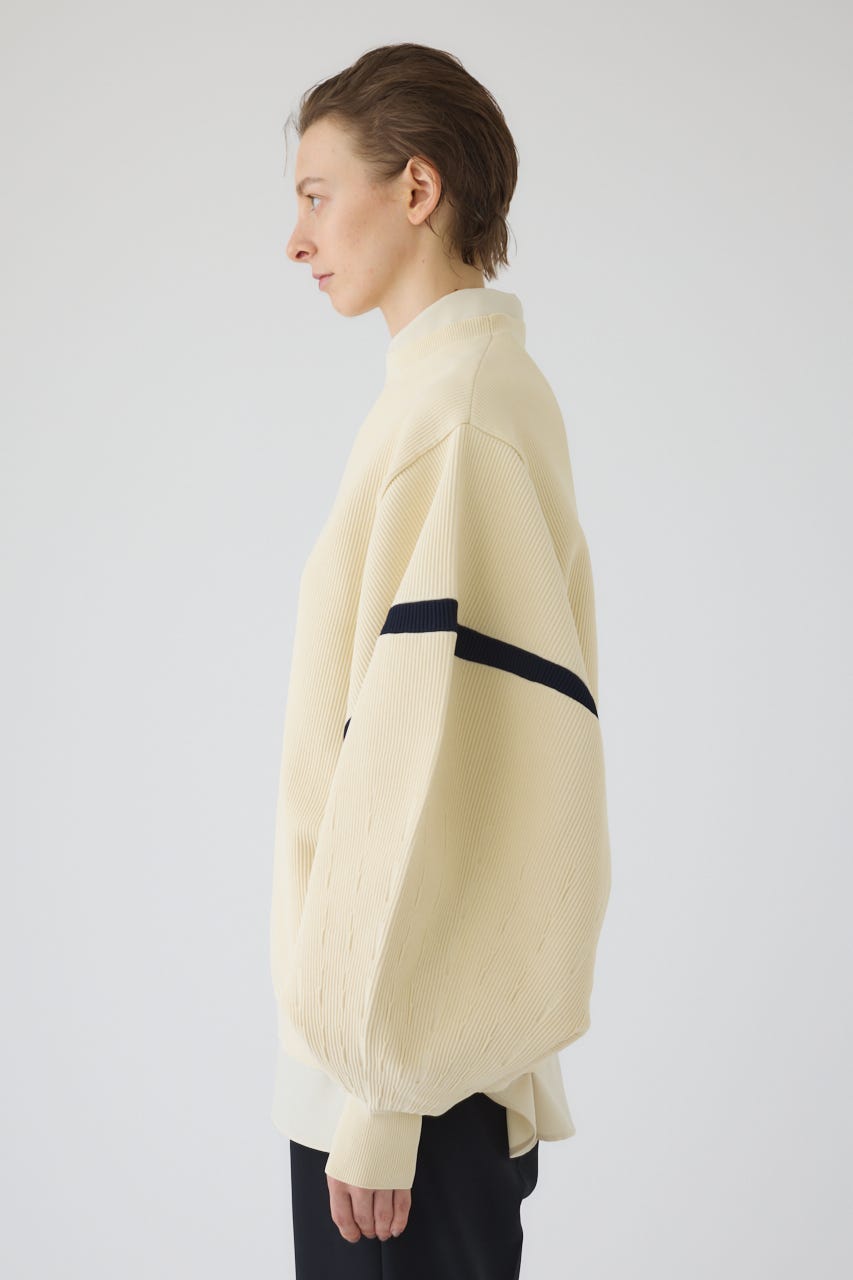 2/4- order start Volume sleeve design knit tops O/WHT FREE