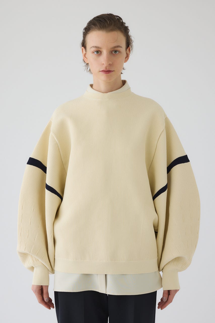 2/4- order start Volume sleeve design knit tops O/WHT FREE