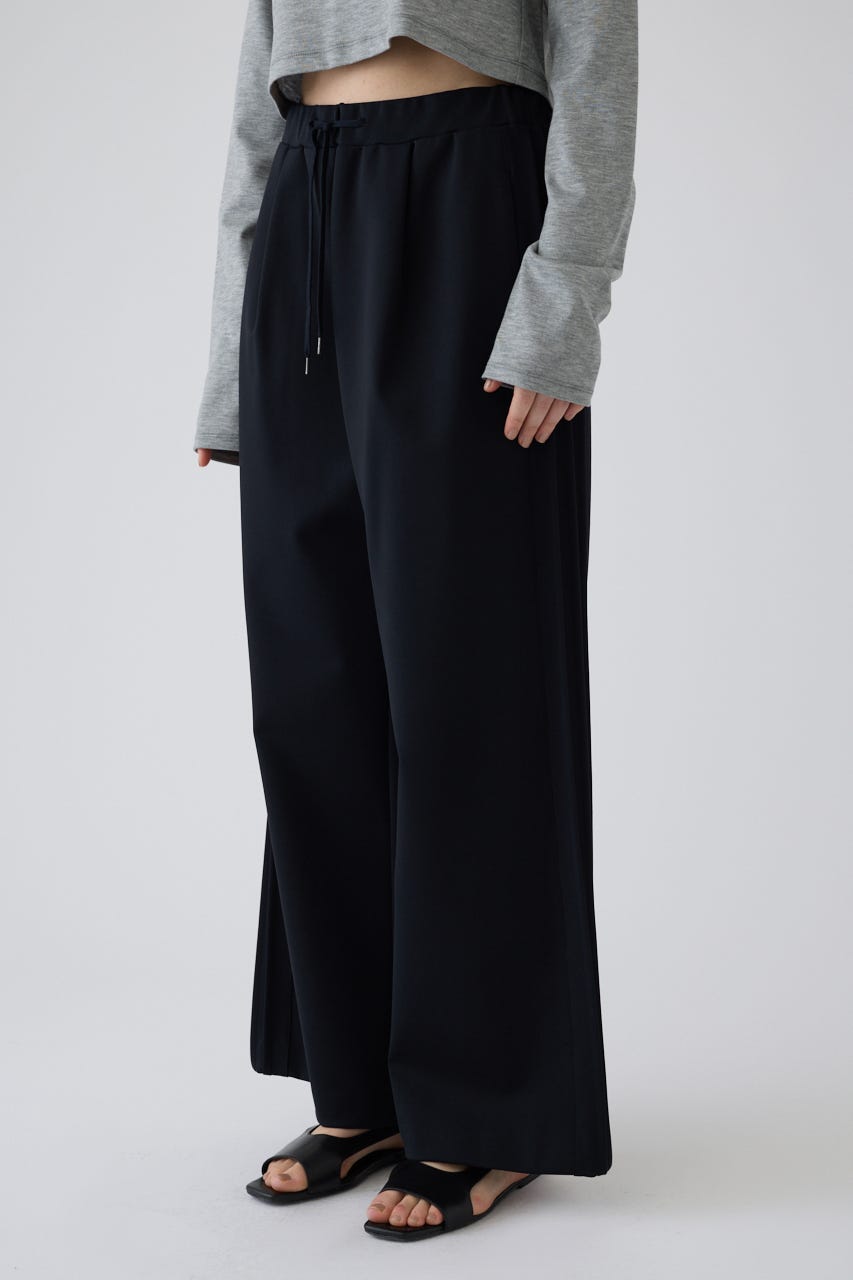 Side tuck sporty PT BLK 36