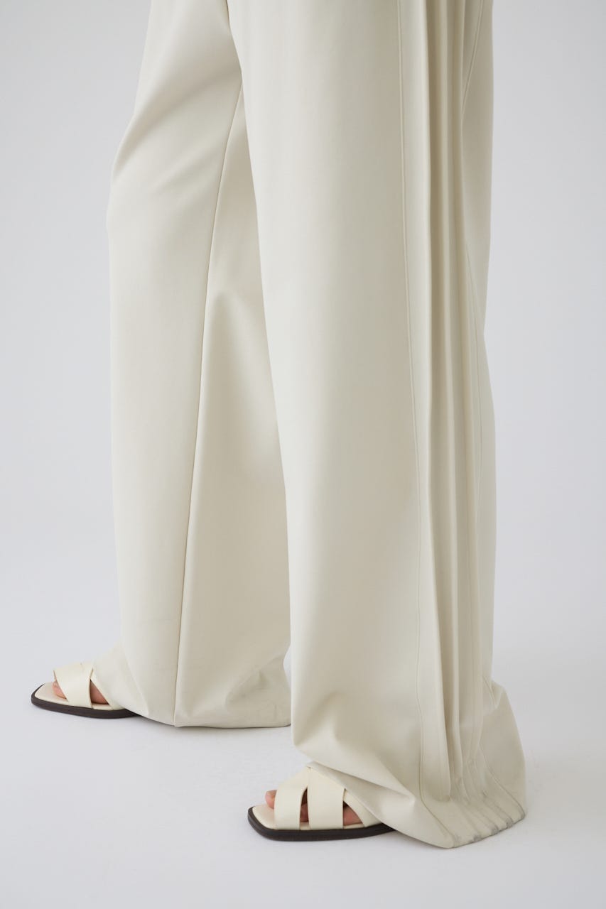 Side tuck sporty PT L/BEG 40