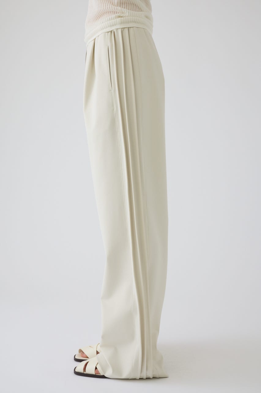 Side tuck sporty PT L/BEG 40