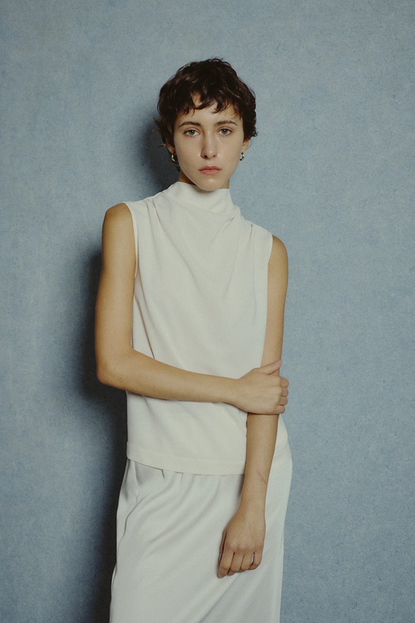 【27SS PRE ORDER】Soft Draped Sleeveless Top IVOY 36