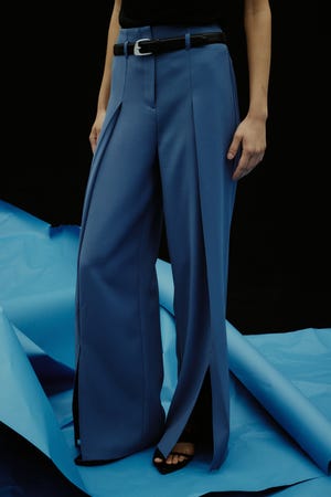【27SS PRE ORDER】Hidden-Slit Slacks