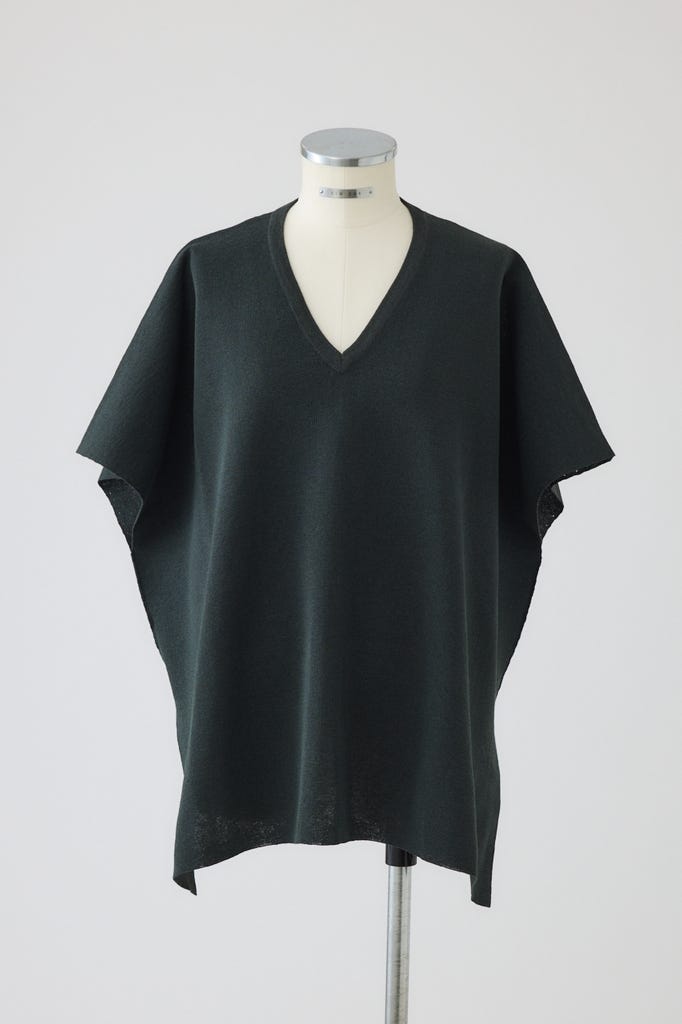 【27SS PRE ORDER】Wide Square V-Neck Knit Top GRY FREE