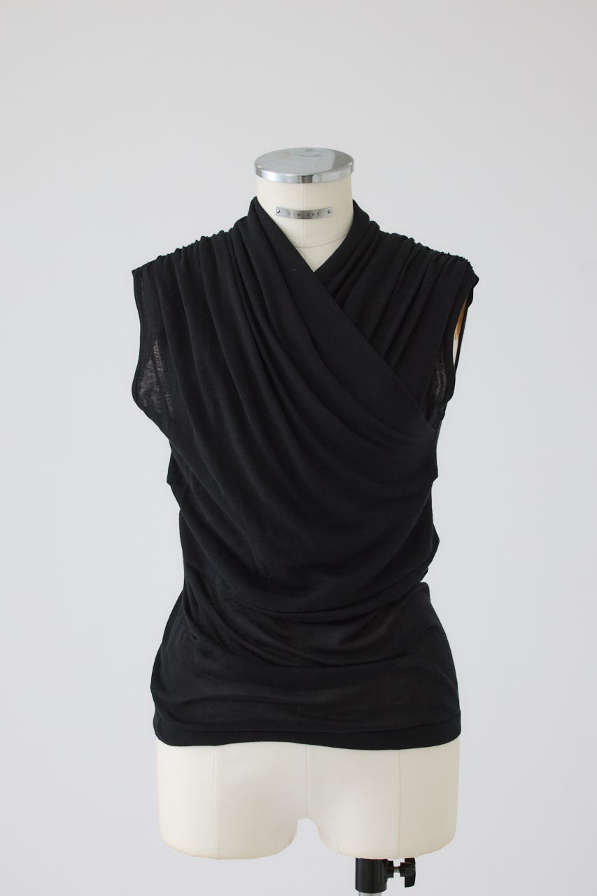 【27SS PRE ORDER】Front-Twist Sleeveless Top BLK FREE