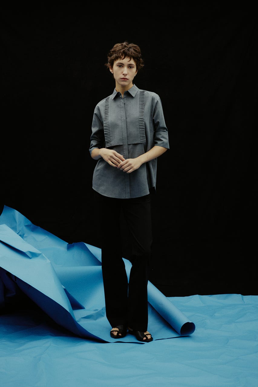 【27SS PRE ORDER】Tuck Frill SH GRY FREE