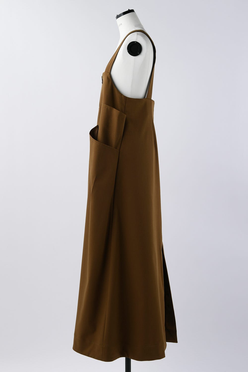 big-pockets strap skirt CAM M